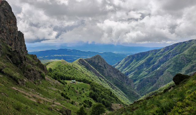 Разходка до Калофер и преход до Райското Пръскало